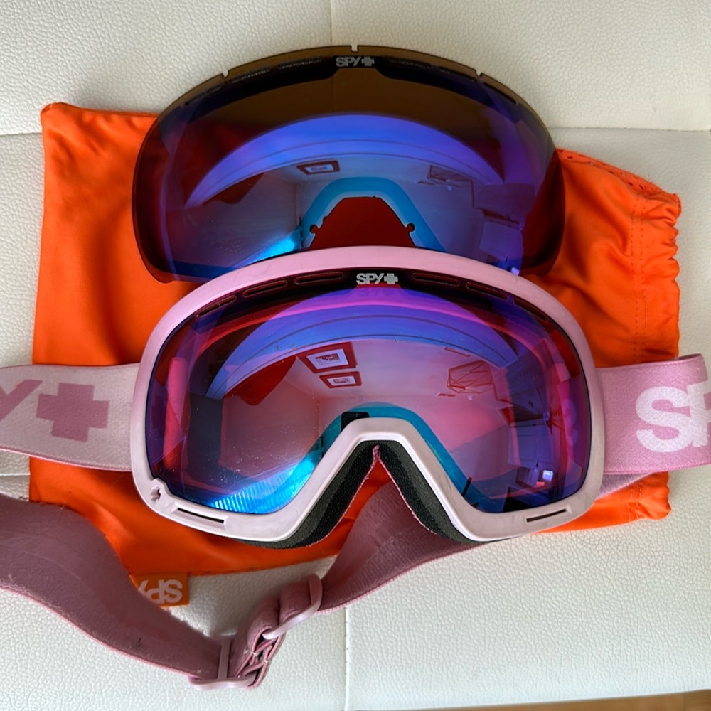 SPY Pink SKI Goggles in great shape!